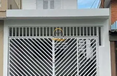 Sobrado no jardim vivan com 2 dormitórios , vaga coberta e quintal