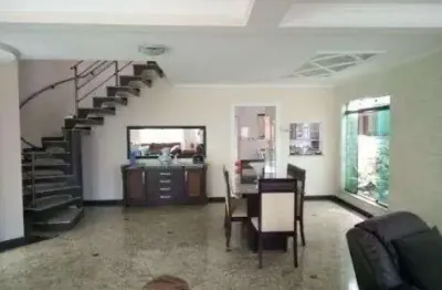 Sobrado com 5 dormitórios à venda, 350 m² por R$ 1.200.000,00 - Residencial Mazzei - Guarulhos/SP