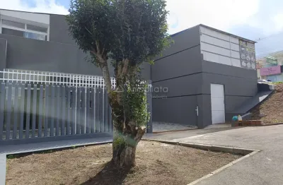 Casa com 3 quartos para alugar na jacob sobrinho, 78, jardim paulista, campina grande do sul por r$ 2.700