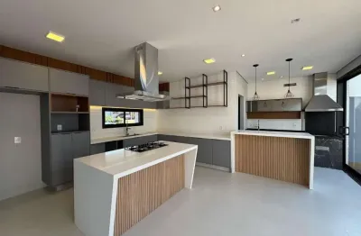 Casa em condomínio fechado com 3 quartos à venda na Avenida Domingos Ferrarezzi, 163, Jardim Residencial Dona Maria José, Indaiatuba