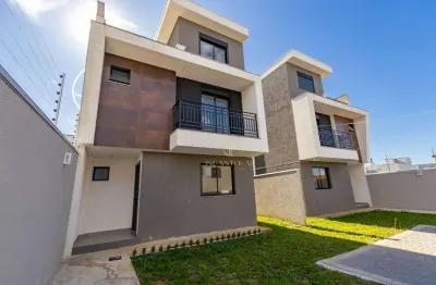Sobrado Triplex em condomínio à Venda no Uberaba  122m², 4 Dormitórios (01 suíte), Terraço de 25m² e 2 Vagas | R$ 790.000,00