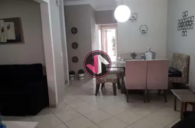 Casa em condomínio fechado com 3 quartos à venda na rua e, 163, jardim santa amália, cuiabá por r$ 449.000