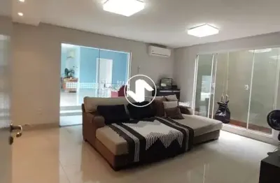 Casa sobrado a vendá 5 quartos 3 suite 4 vagas, 234 m2, cuiabá, morada do ouro