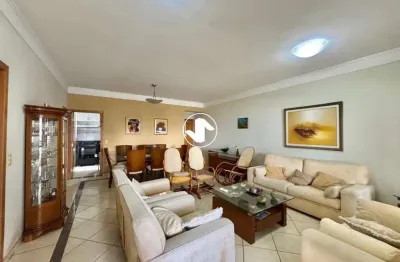 Apartamento à venda no Edifício Solar d’América, 154m²,3 quartos(1 suíte), 2 vagas, Jardim das Américas – Cuiabá/MT