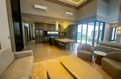 Casa Térrea à venda no condomínio Florais do Valle com 3 quartos (3 suítes) 4 vagas , No Ribeirão do Lipa - Cuiabá-MT