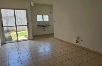 Casa em Condomínio à venda Residencial Esmeralda, 3 quartos (1 suíte), 2 vagas, Guarita II - Varzea-Grande/MT