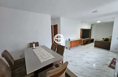 Apartamento (Apartamento Padrão) para Venda, 4 dorm(s), 1 suite(s), 2 vaga(s), 98 m²