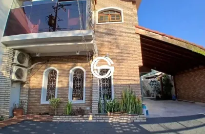 Casa (sobrado) para venda, 4 dorm(s), 1 suite(s), 3 vaga(s), 226 m²