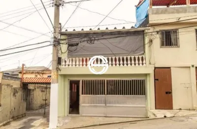 Casa (sobrado) para venda, 3 dorm(s), 2 suite(s), 2 vaga(s), 220 m²