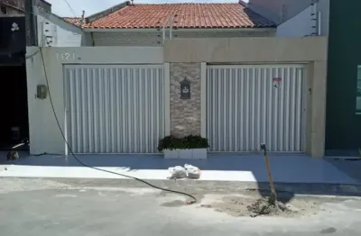 Casa à venda na Rua Desembargador Avelar, 1121, Cidade dos Funcionários, Fortaleza