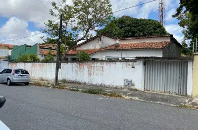 Casa com 4 quartos à venda na Rua Eusébio de Sousa, 1662, Fátima, Fortaleza