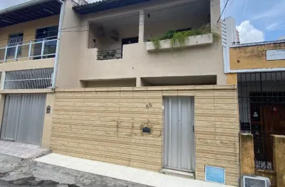 Casa com 4 quartos à venda na Vila Marleide, 50, Joaquim Távora, Fortaleza