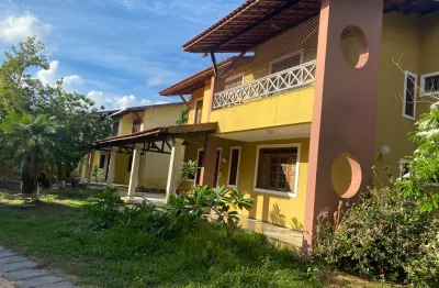 Vende duas casas em perfeita condições de habitar com dec e churrasqueira