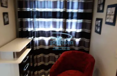 Casa com 2 quartos à venda na Rua Salvador Peluso Basile, 234, Jardim Santa Rosa, Taboão da Serra