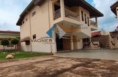 Maravilhosa casa à venda com 235 m² de construção no parque itacolomy, mogi guaçu / sp