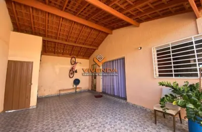 Casa com 3 quartos à venda na Rua Osmar Sebastião Oliveira, Jardim Ipanema, Franca