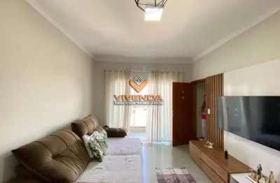 Lindo apto com 02 dormitorios, suite, sacada, 2 vagas