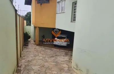 Casa com 4 quartos à venda na Rua Doutor Júlio Cardoso, Centro, Franca