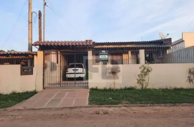 Casa de 2 dormitórios c/ vaga de garagem / bairro nova americana, alvorada/rs.