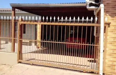 Casa com 3 dormitórios à venda, 70 m² por r$ 190.000,00 - intersul - alvorada/rs
