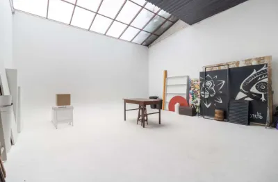 Casa comercial à venda na Rua Bertram, 35, Vila Nova Conceição, São Paulo