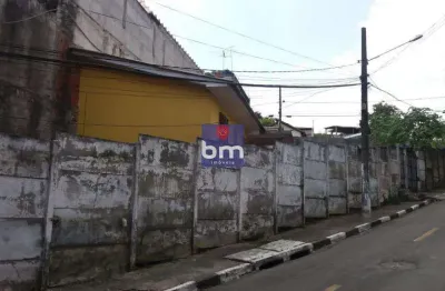 Casa à venda em itapecerica da serra, vila santa maria, com 1 quarto, com 57 m²