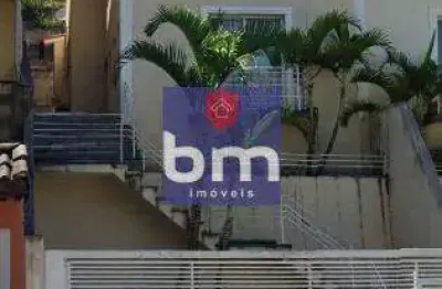 Venda | sobrado com 250,00 m², 3 dormitório(s), 2 vaga(s). parque assunção, taboão da serra