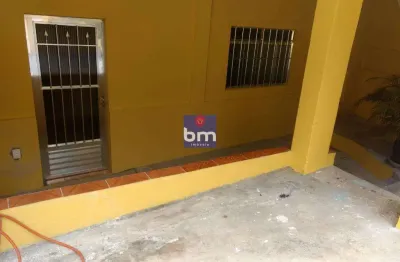 Casa à venda em taboão da serra, jardim trianon, com 2 quartos, com 250000 m²