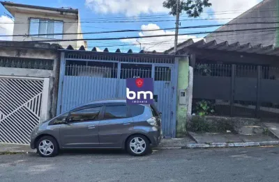 Imóvel terreo de 128m2 bem localizado no jardim germania proximo ao shopping campo limpo