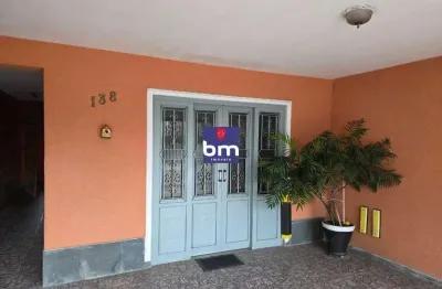 Casa com 5 quartos à venda no Jardim Casablanca, São Paulo , 350 m2 por R$ 899.000
