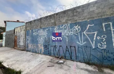 Terreno à venda no Pirajussara, São Paulo 