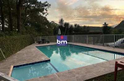 Chácara à venda em Embu-Guaçu, Centro, com 3 quartos, com 5400 m²