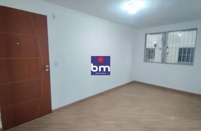 Apartamento à venda em São Paulo, Parque Santo Antônio, com 2 quartos, com 39 m²