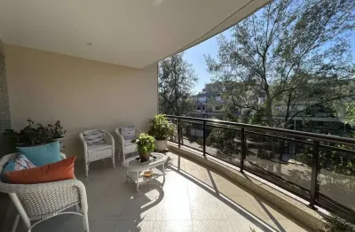 Belíssimo apartamento a venda no recreio dos bandeirantes, com 3 suítes , 166m²