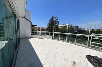 Cobertura duplex com 3 suítes e piscina à venda no recreio dos bandeirantes
