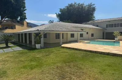 Casa de alto padrao para alugar - condominio rio mar, barra da tijuca