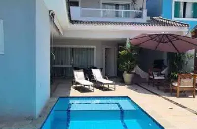 Linda casa triplex de alto padrão no exclusivo condomínio parc des palmier, no recreio dos bandeirantes – uma das áreas mais valorizadas e procuradas