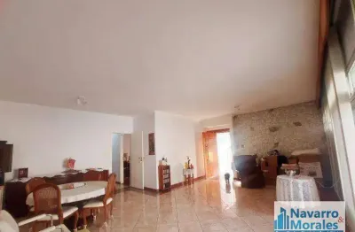 Casa com 3 quartos à venda na Rua Eden, Vila Sônia, São Paulo