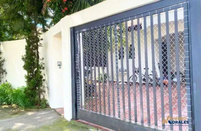 Casa em condomínio fechado próxima à estação butantã do metrô e usp!