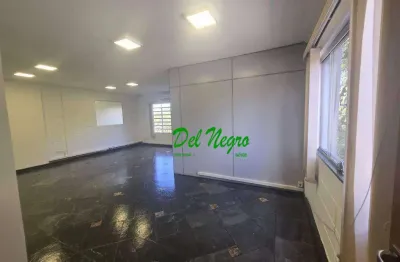 Sala comercial com 5 salas para alugar na Avenida São Camilo, Granja Viana, Cotia