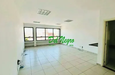 Sala comercial com 1 sala à venda na Rua Adib Auada, Granja Viana, Cotia