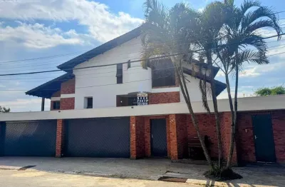 Casa com 4 quartos para alugar na Serra da Cantareira, Mairiporã 