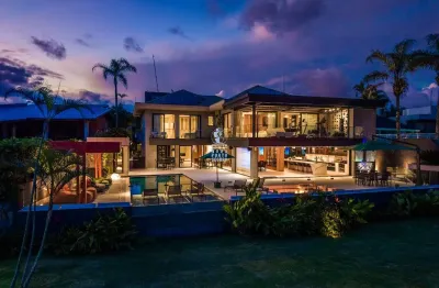 Casa em condomínio fechado com 7 quartos para alugar na Riviera, Bertioga 