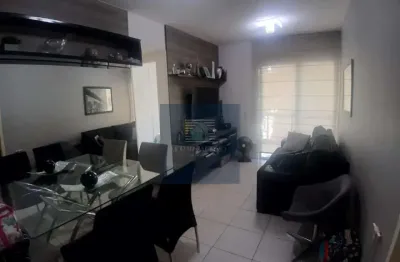 Condomínio vivenda do castelo, 2 quartos com armários sendo 1 suíte