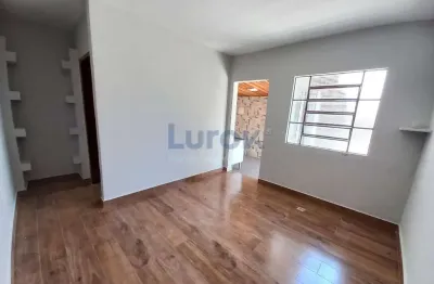 Casa com 2 quartos para alugar na Rua Osvaldo Antônio Prado Junior, 46, Jardim das Figueiras, Valinhos