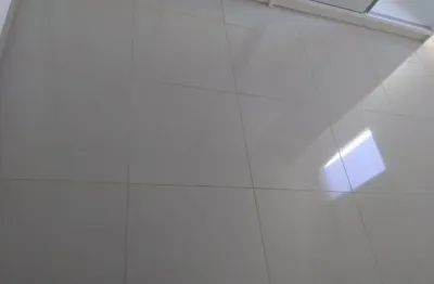 Belíssimo aparatemento no 4 andar no parque das águas á venda