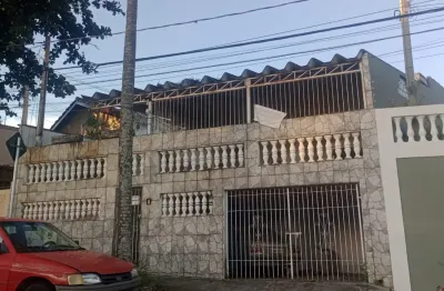 Sobrado a venda no parque brasilia com edicula e churrasqueira