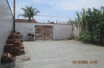 Casa com 2 quartos à venda na Rua Antônio Reinaldo Gonçalves, 266, Vila Caiçara, Praia Grande