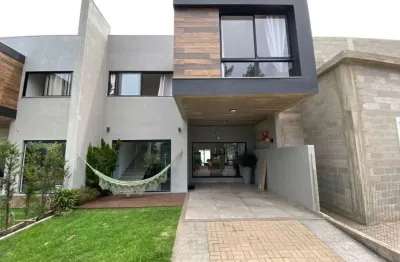 Elegance imóveis: belíssimo duplex com 4 dormitórios, alto padrão construtivo, localizado no centro de xangri-lá.