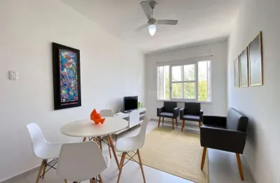 Apartamento dois dormitórios mobiliado e decorado junto a praça de atlântida.